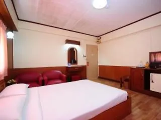 Palace 2* Bangkok